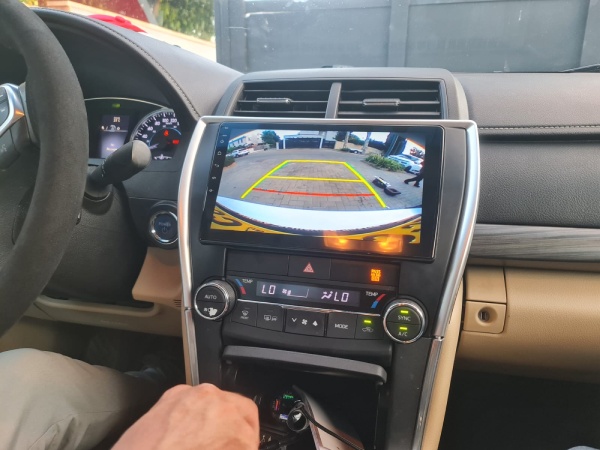 התקנת מולטימדיה אנדרואיד לרכב טויוטה קאמרי 2020