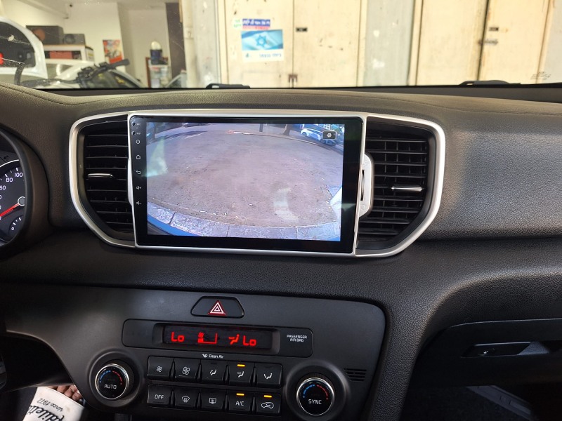 התקנת פנל מולטימדיה MAX 2 לקיה ספורטאז' שנת 2016
