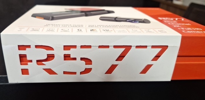 מצלמת דרך לרכב דו כיוונית R577 - תיעוד ובטיחות בכל נסיעה