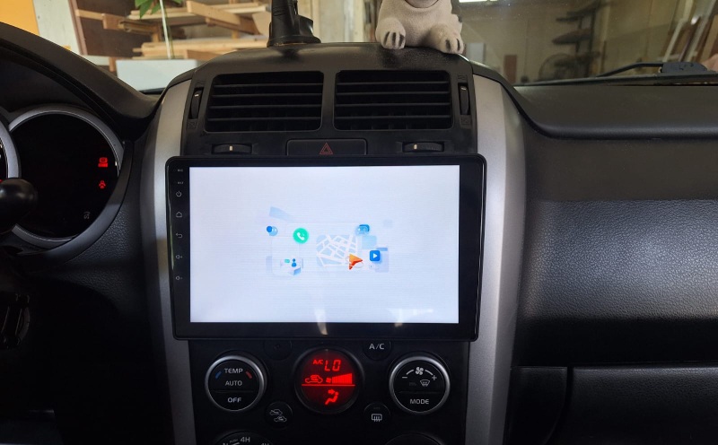 התקנת מסך מולטימדיה MAX Z לסוזוקי ויטרה 2012